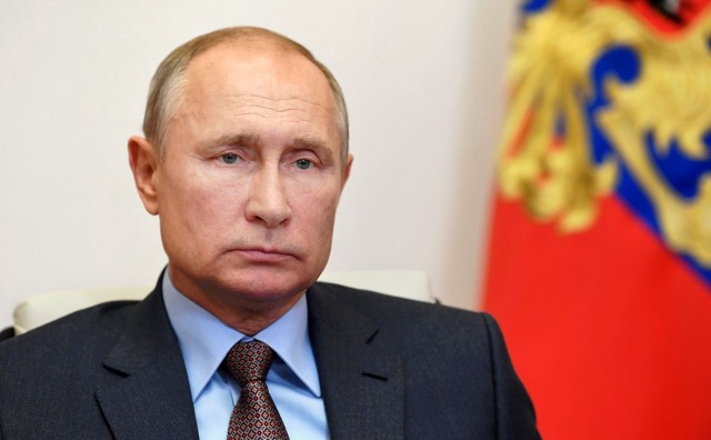 Владимир Путин: одна из главных проблем в России – безработица – требует новых решений