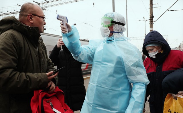 Россияне начали готовиться ко второй волне  коронавируса