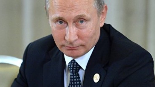 Путин считает, что ситуация с зарплатами в России скоро «выправится»