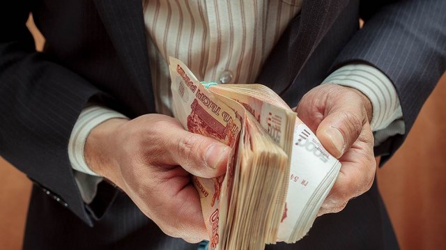 Чиновники Волгограда оптимизируют региональный бюджет за свой счет